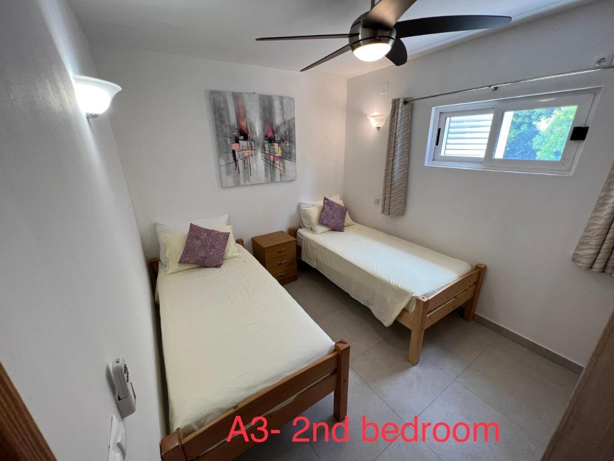 Apartmani Tonko Racisce Exterior photo